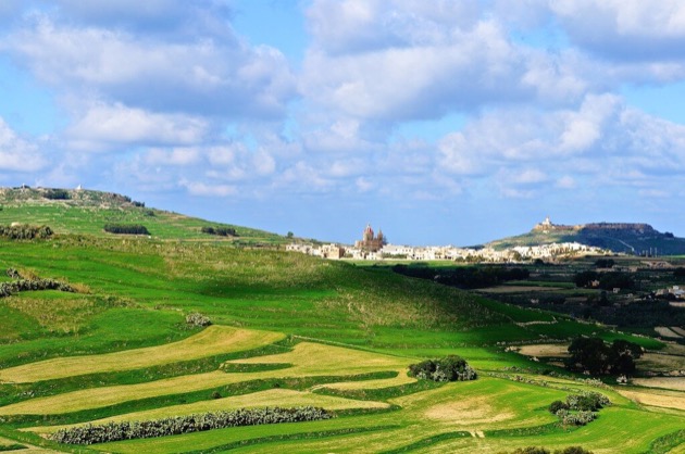 Hypnotherapy session - deep relaxation and transformation